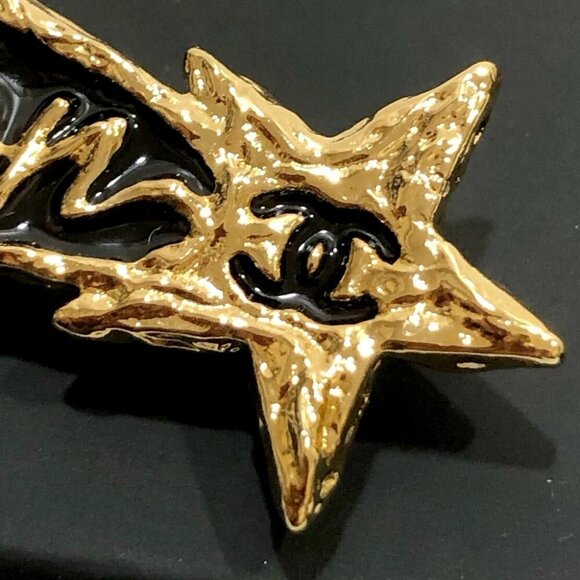 CHANEL Black CC Logo Shooting Star Brooch Gold Tone Pin B24P Auth w/Box #22214 - Picture 6 of 9